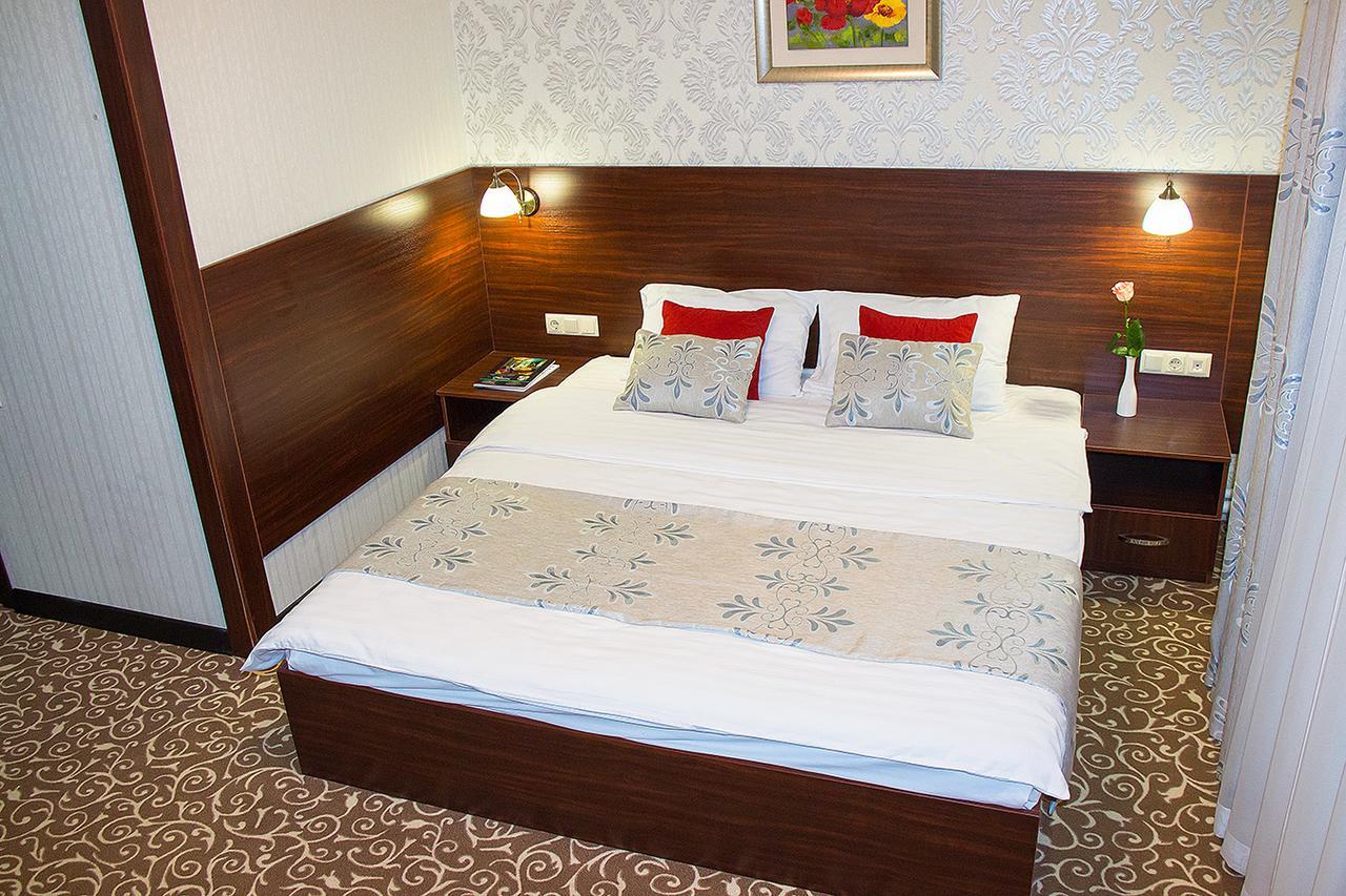 Hotel Silk Way *